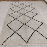 Handmade moroccan berber rug 270 x 140 cm