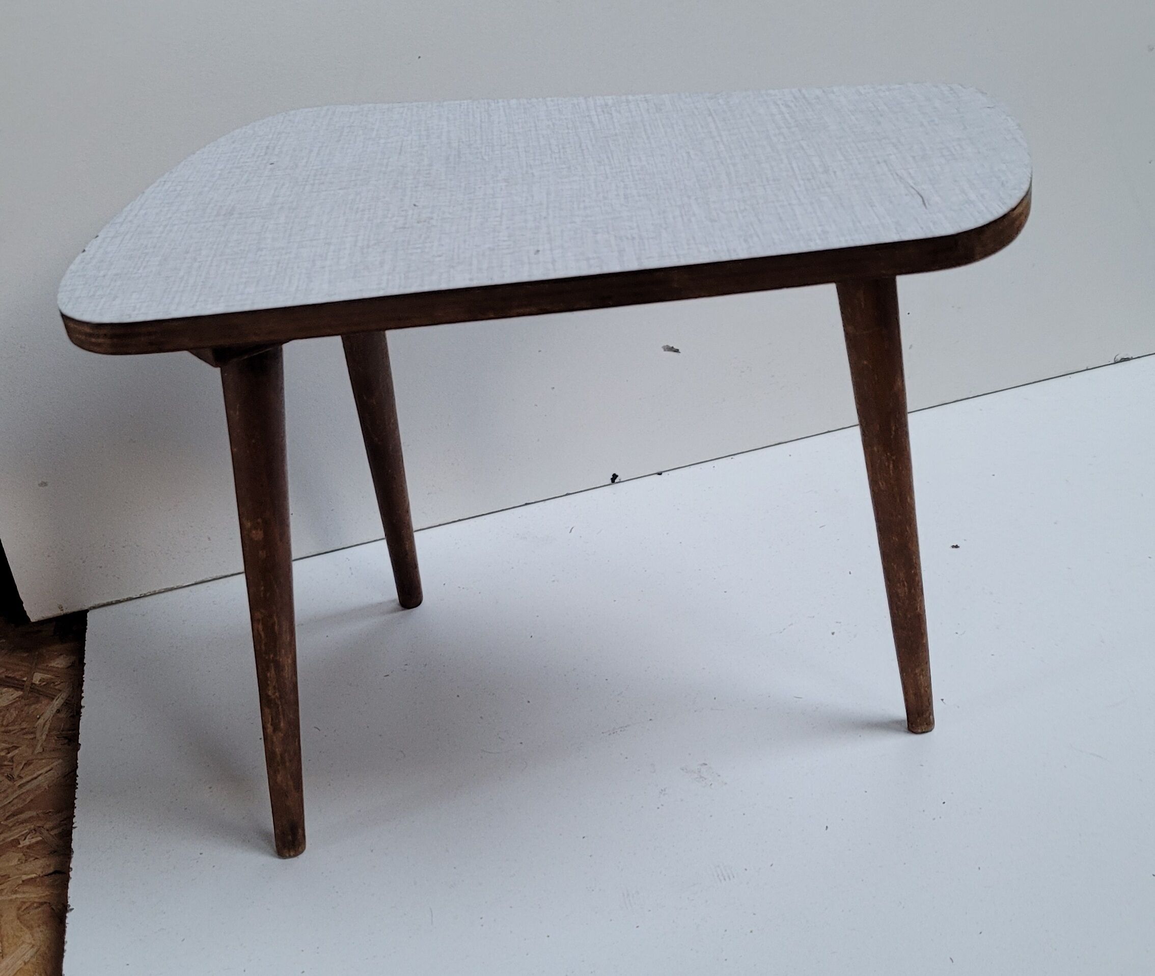 Formica tripod stool