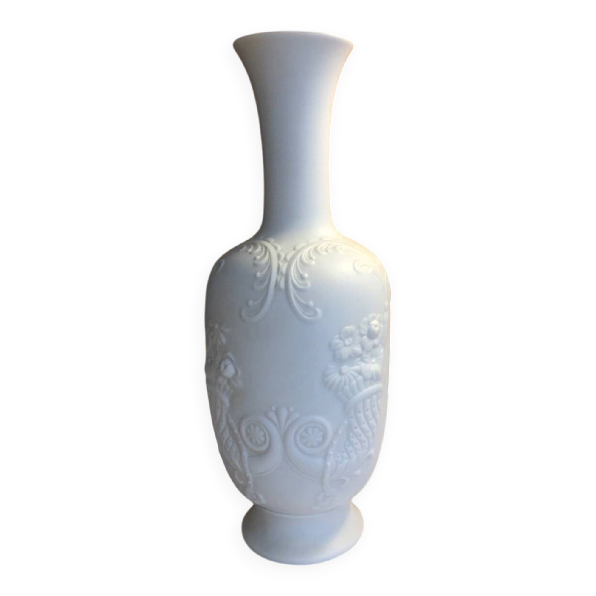 Vintage biscuit porcelain vase Kaiser West Germany