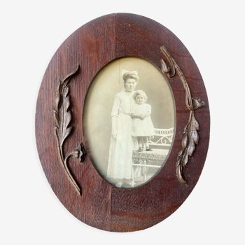 Art nouveau frame in carved wood