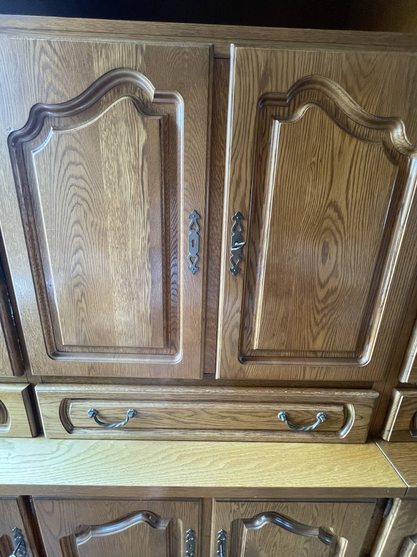 Vintage oak modular wall unit – 3 pieces with display cabinet