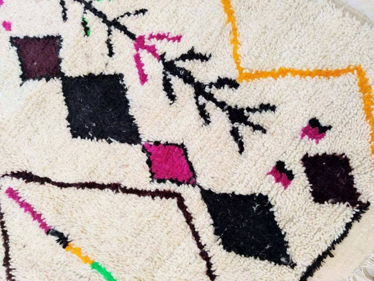 Moroccan berber carpet 260x160cm