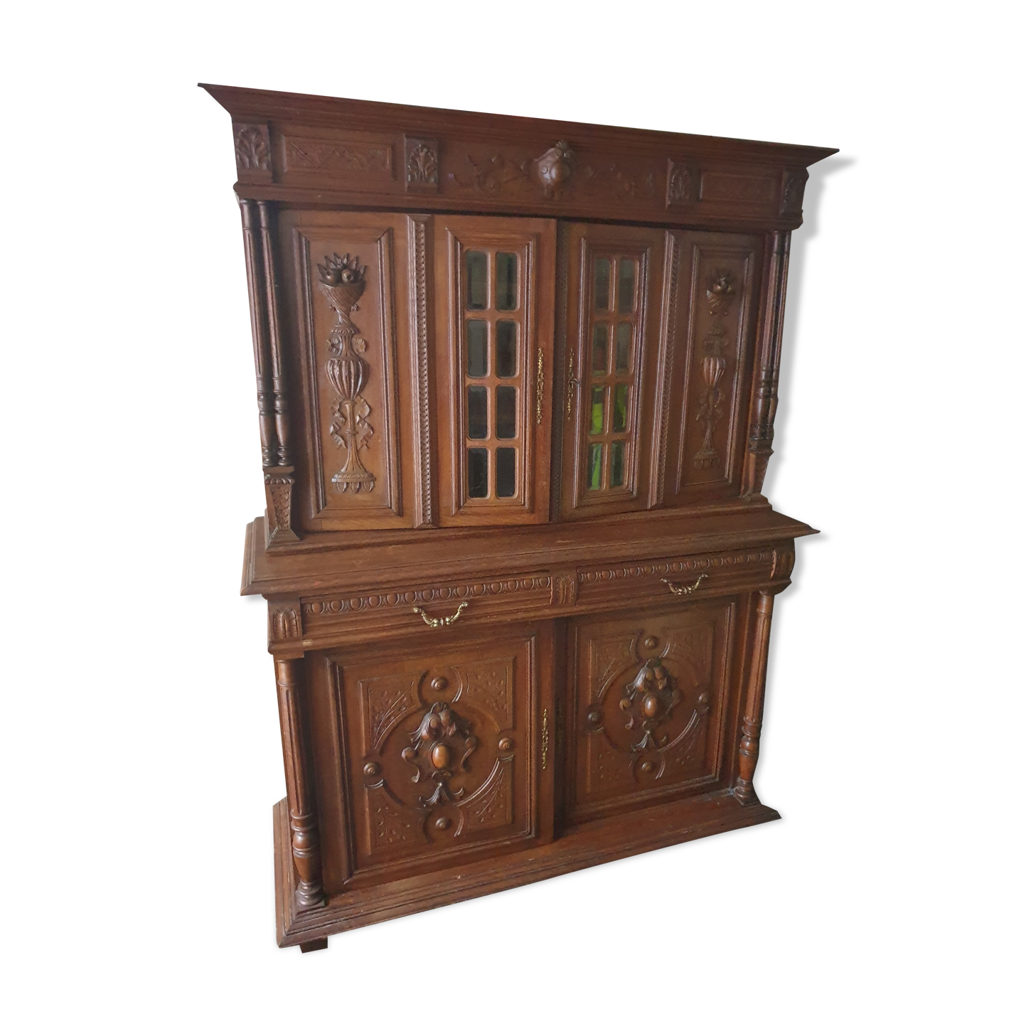 Two-body buffet Henry II