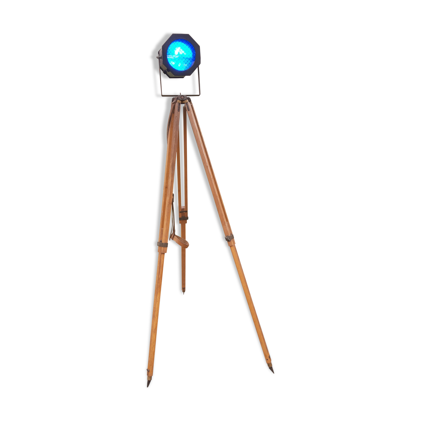 Industrial lamp spot photo on tripod geometre chéne de l'armée
