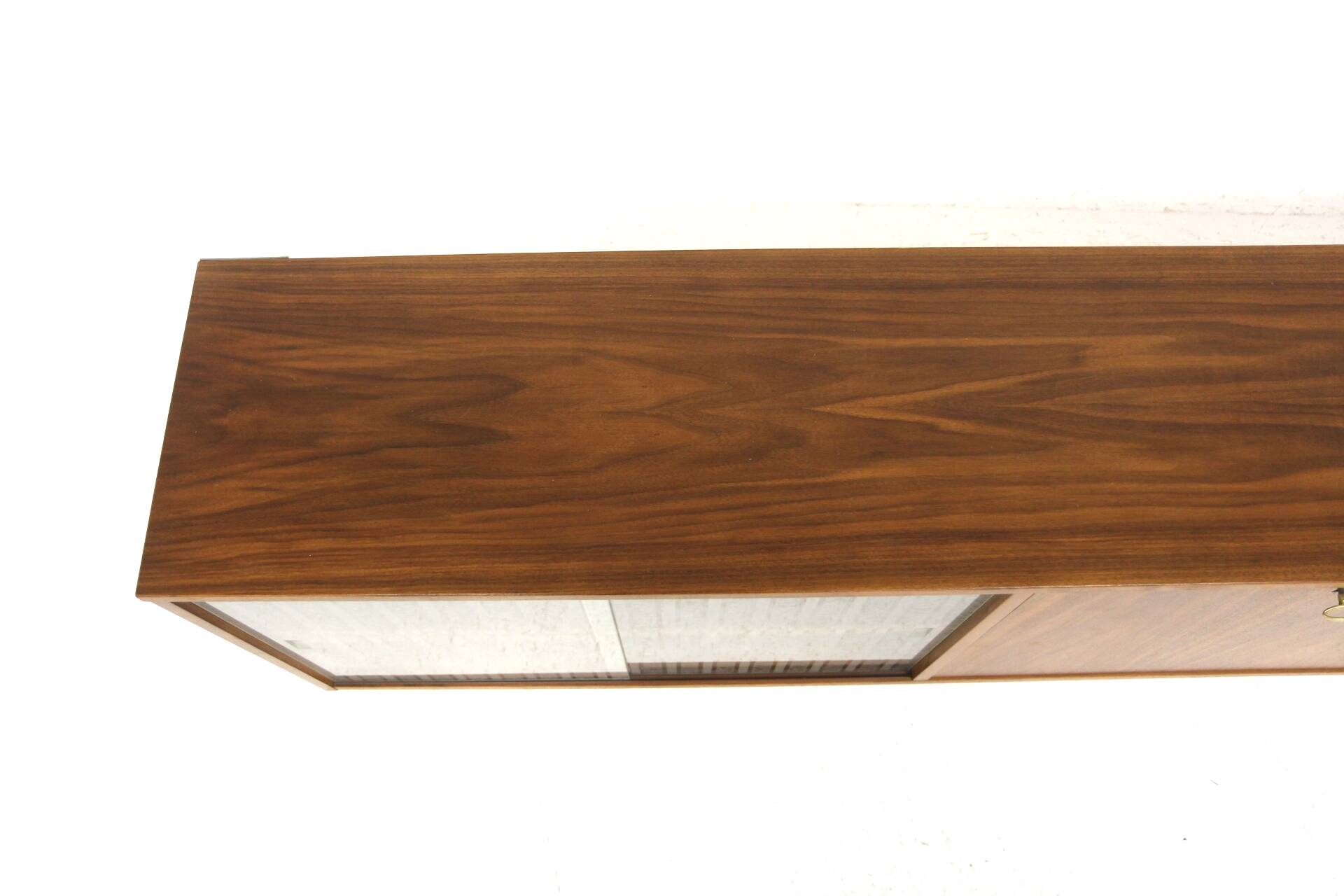 Console murale scandinave en noyer, Suède, 1960