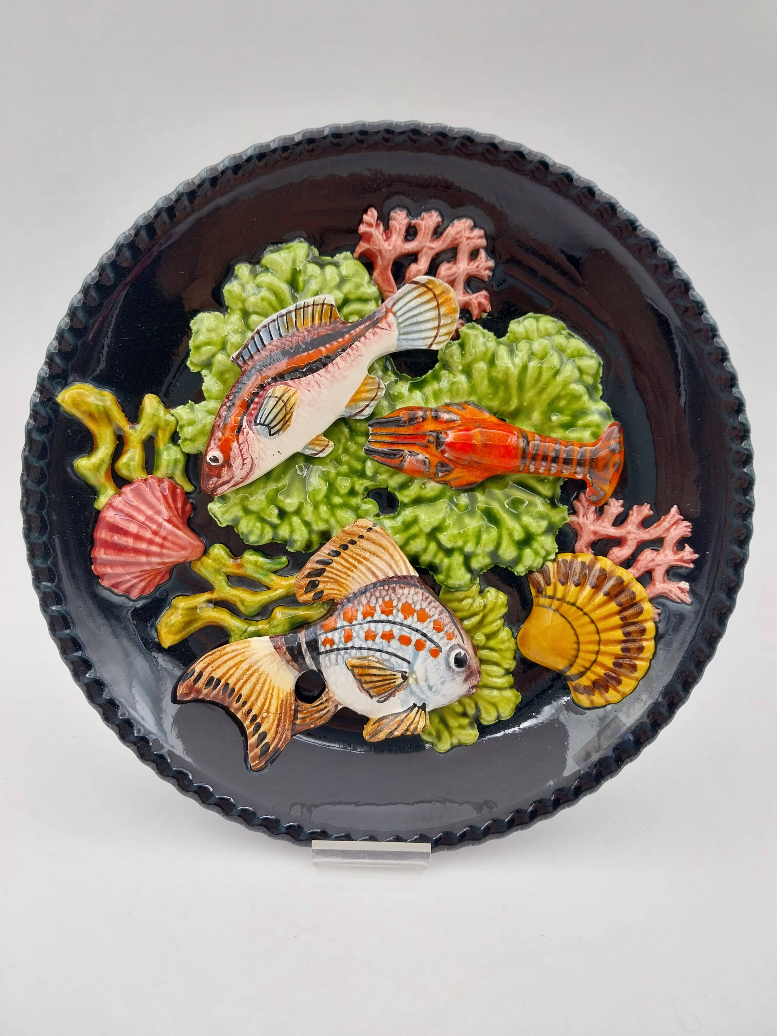 Ceramic plate barbotine vallauris trompe l'oeil kitsch Fish