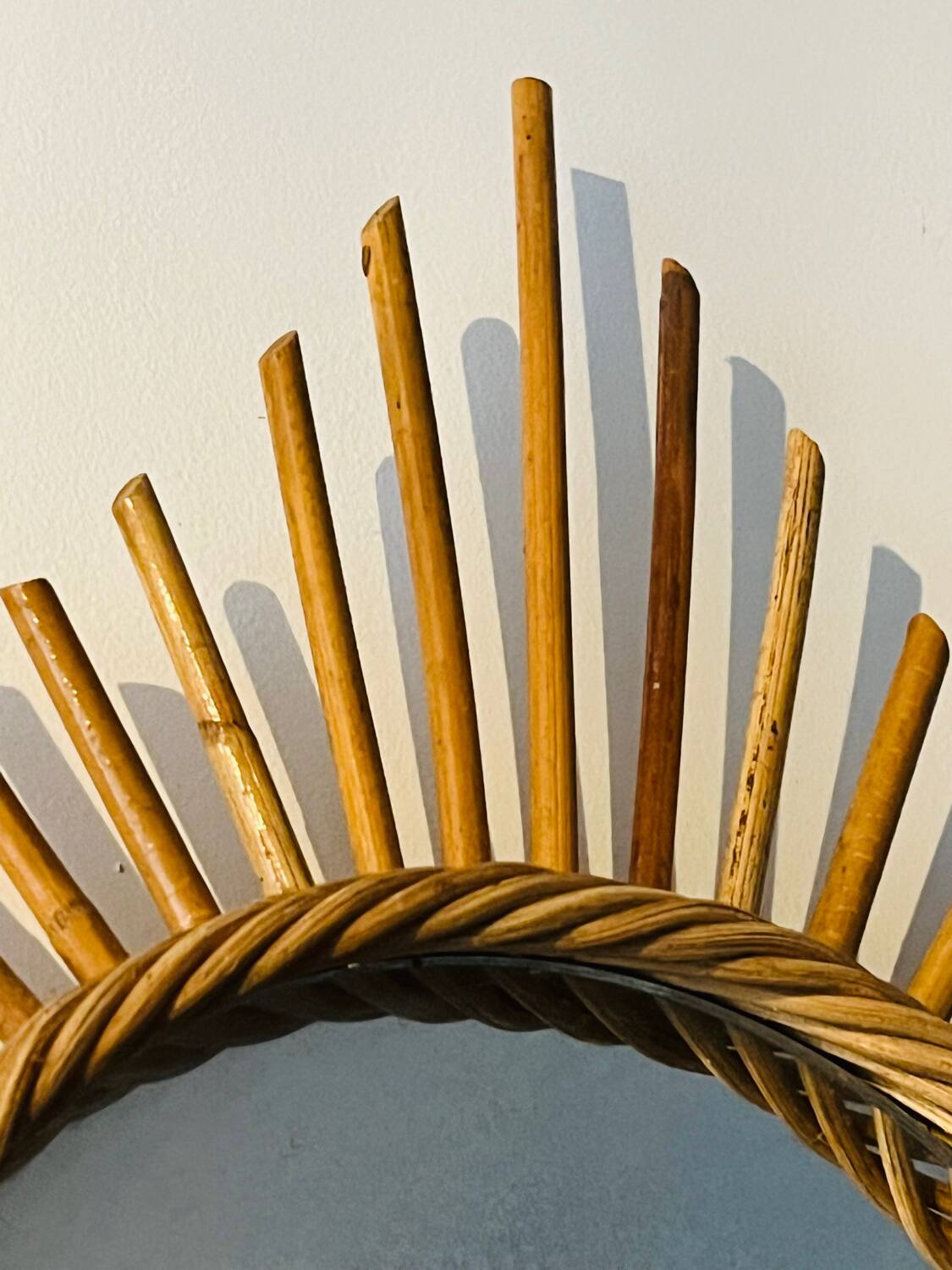 Authentic rattan sun mirror 50.60