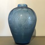 Blue vase in engraved glass paste