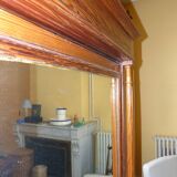 Pitch pine wood mirror bonnetiere