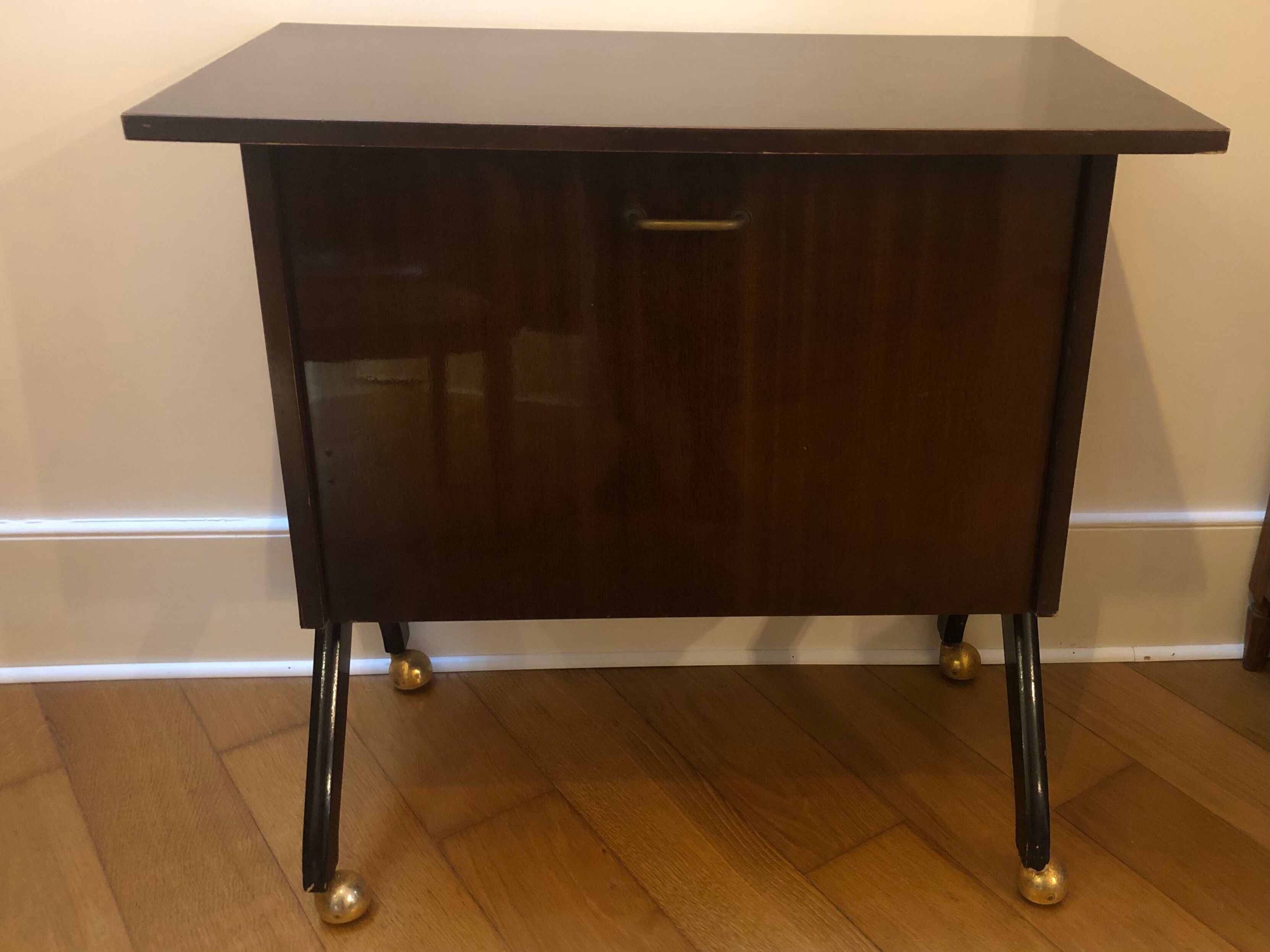 Vintage bar on wheels