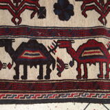 Ancien tapis d'orient. 280 x 178 cm.