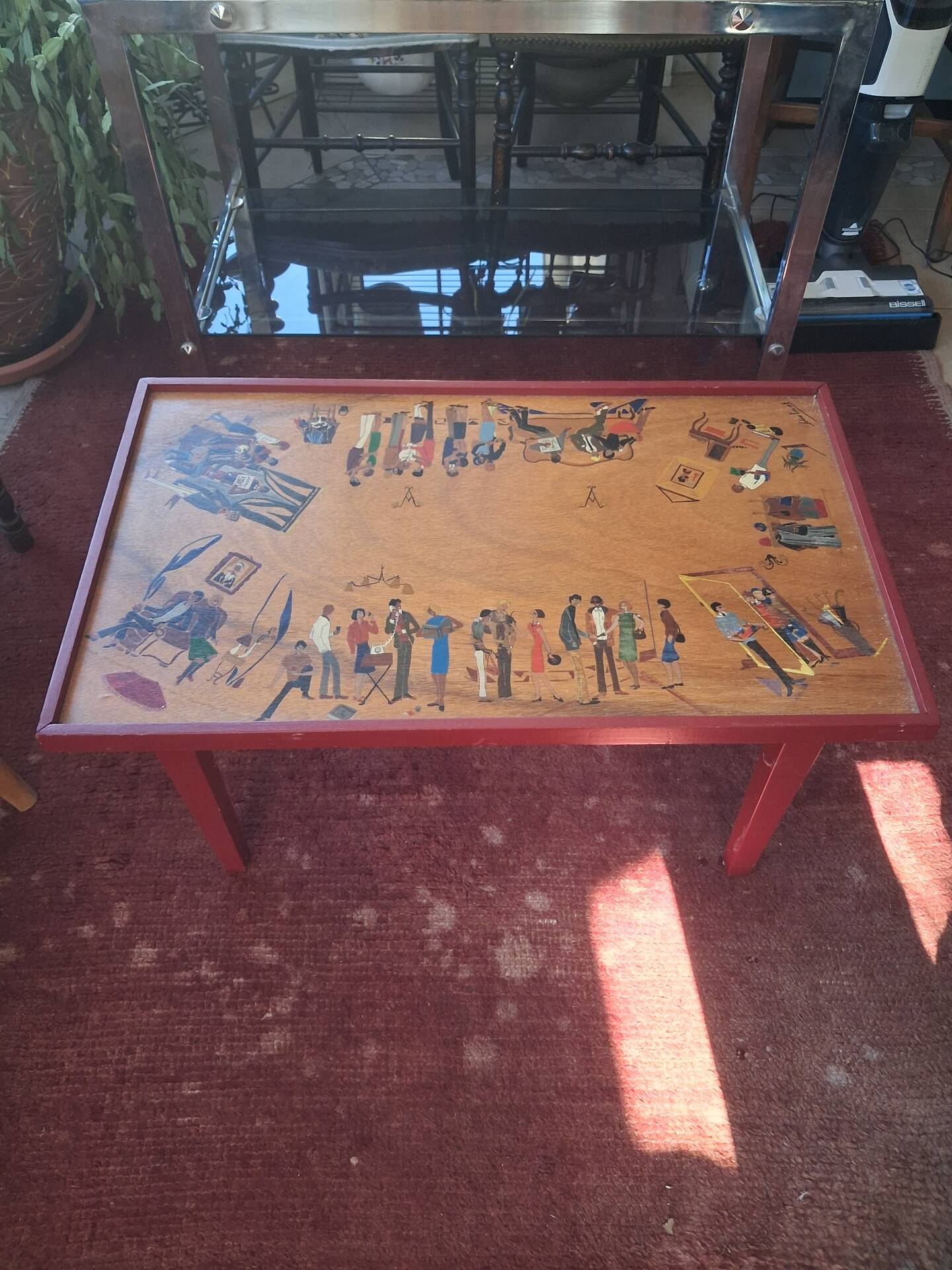 Table basse en bois scènes peintes midcentury