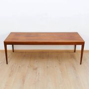 Grande table basse en palissandre