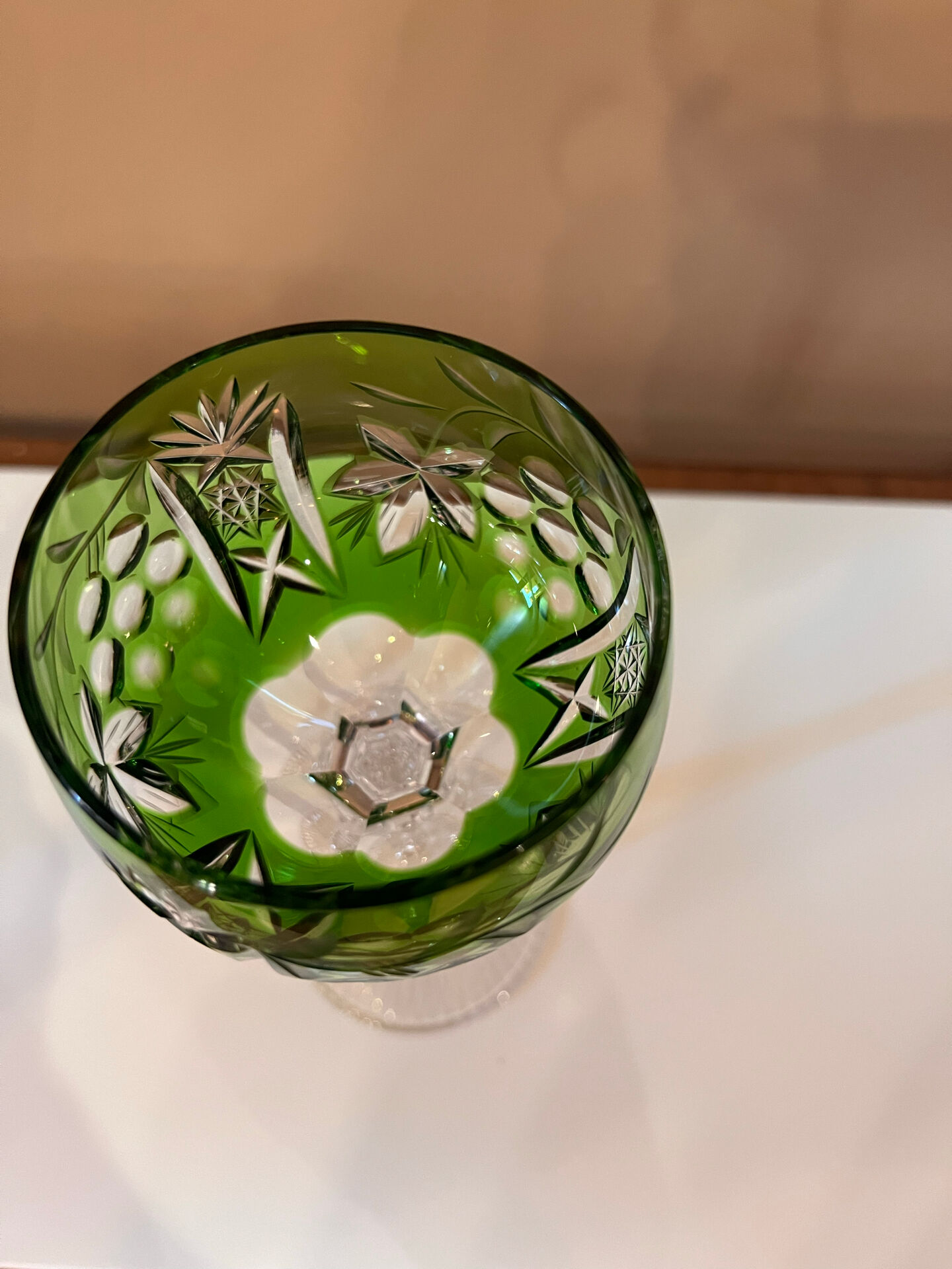 Service de verres à vin en cristal