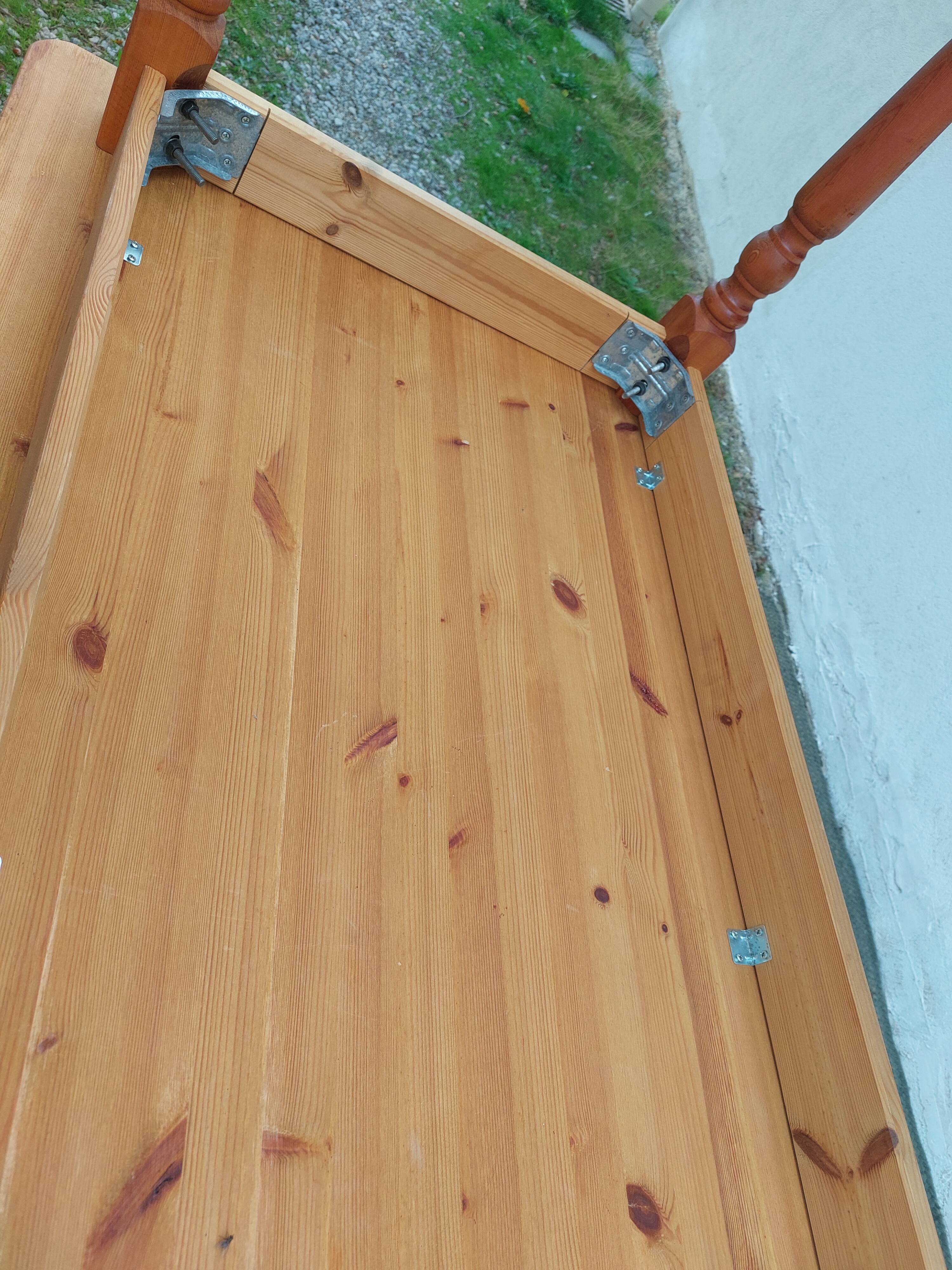 Wooden table or desk with removable legs