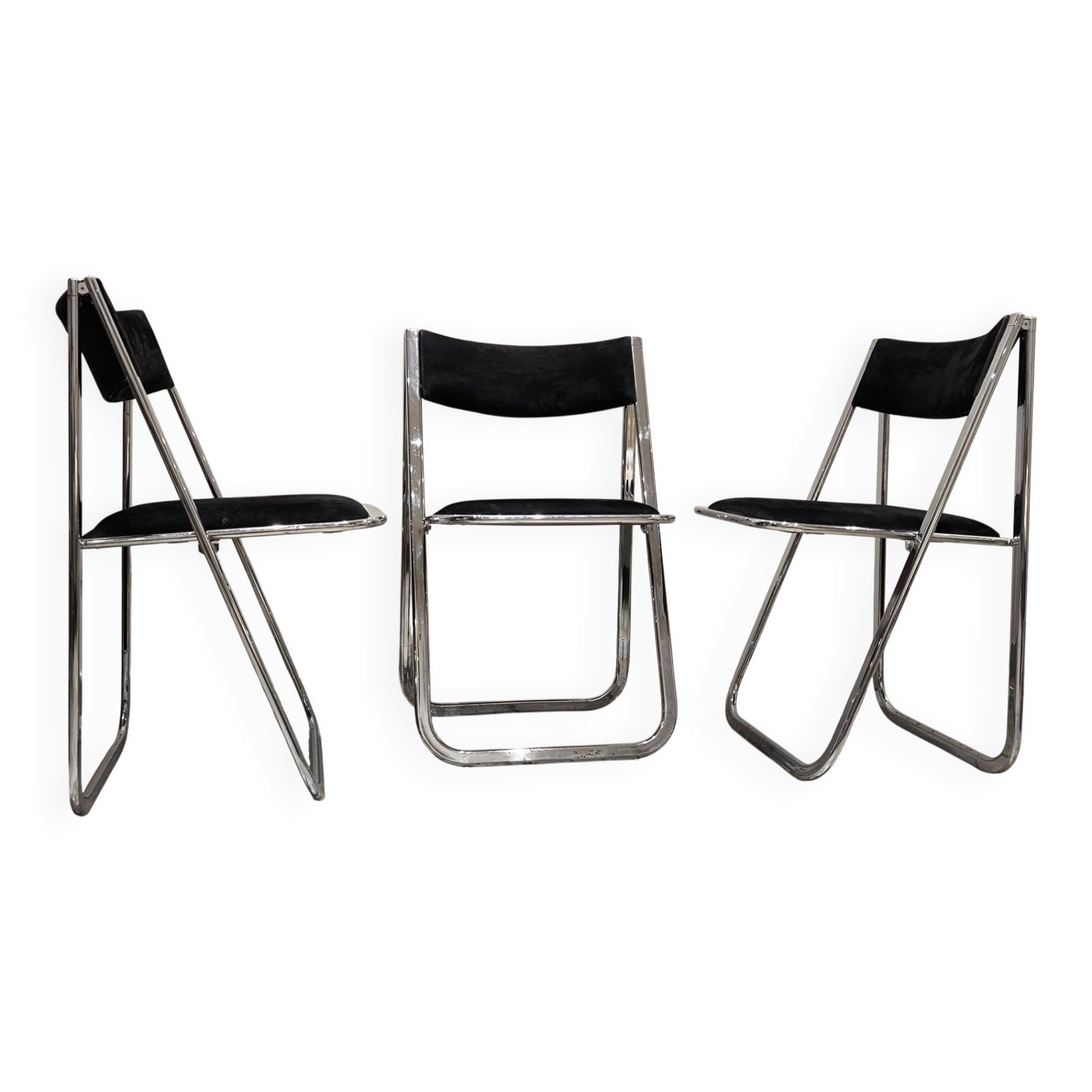 3 Tamara folding chairs from the 1970s