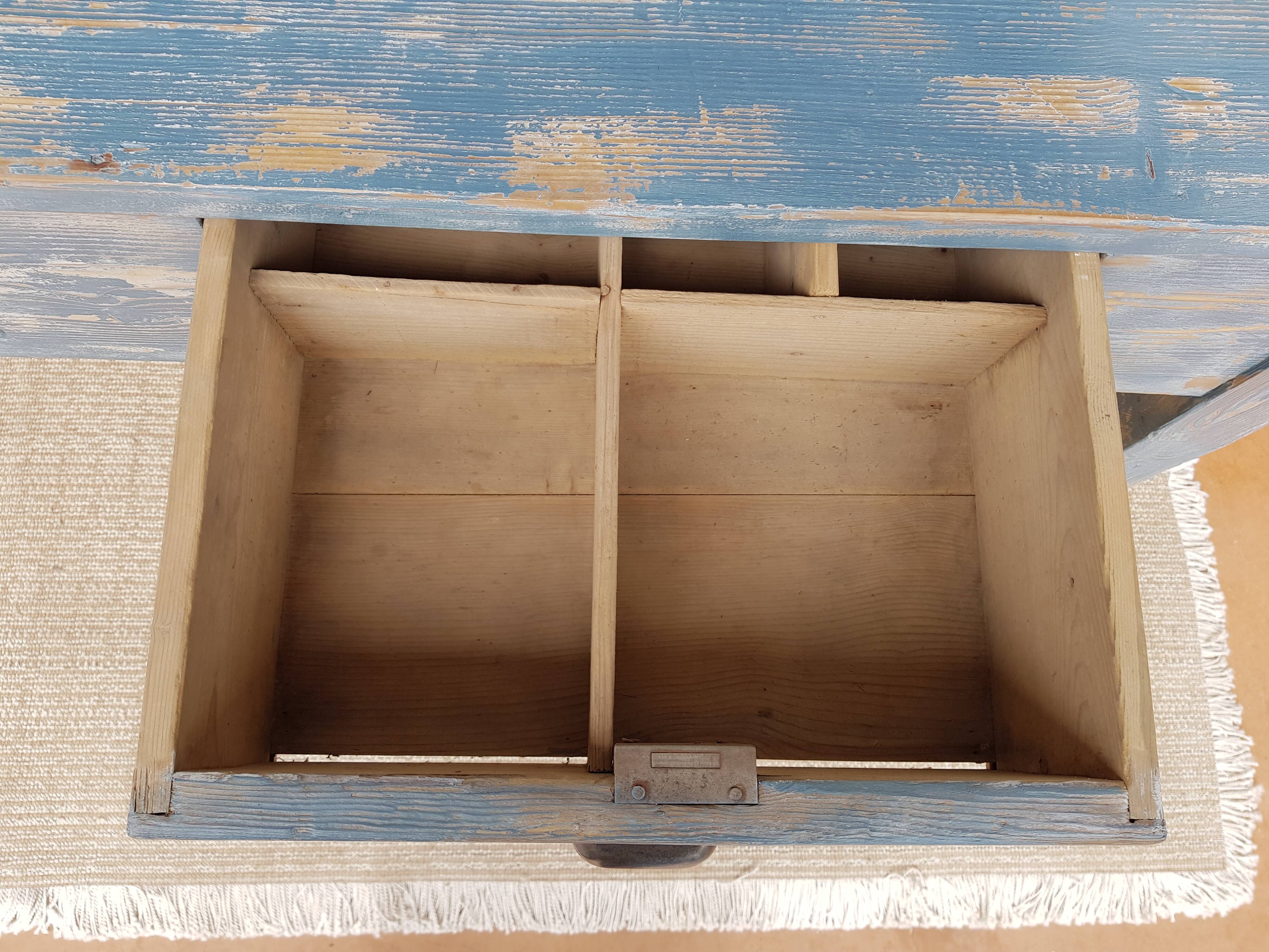 Old Workshop Metier Furniture early 20th S