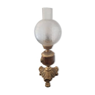Lion head bronze lamp