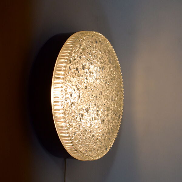 Plafonnier en verre à bulles par Staff 1960-70 prix IF Design Awards en 1964