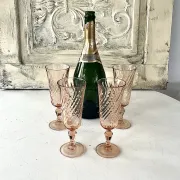 Champagne flutes set of 4, pink French swirl glass stemware
