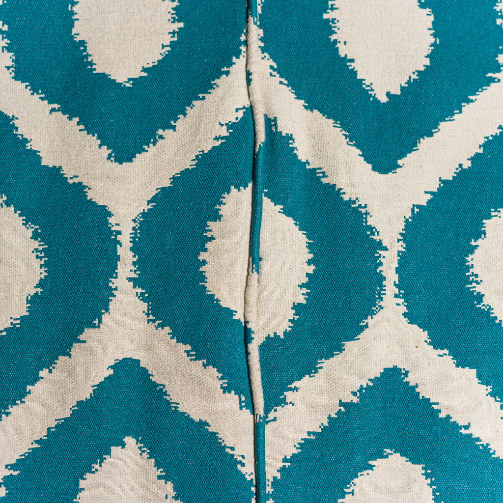 Three-seater sofa space age velvet 70s vintage modernariato