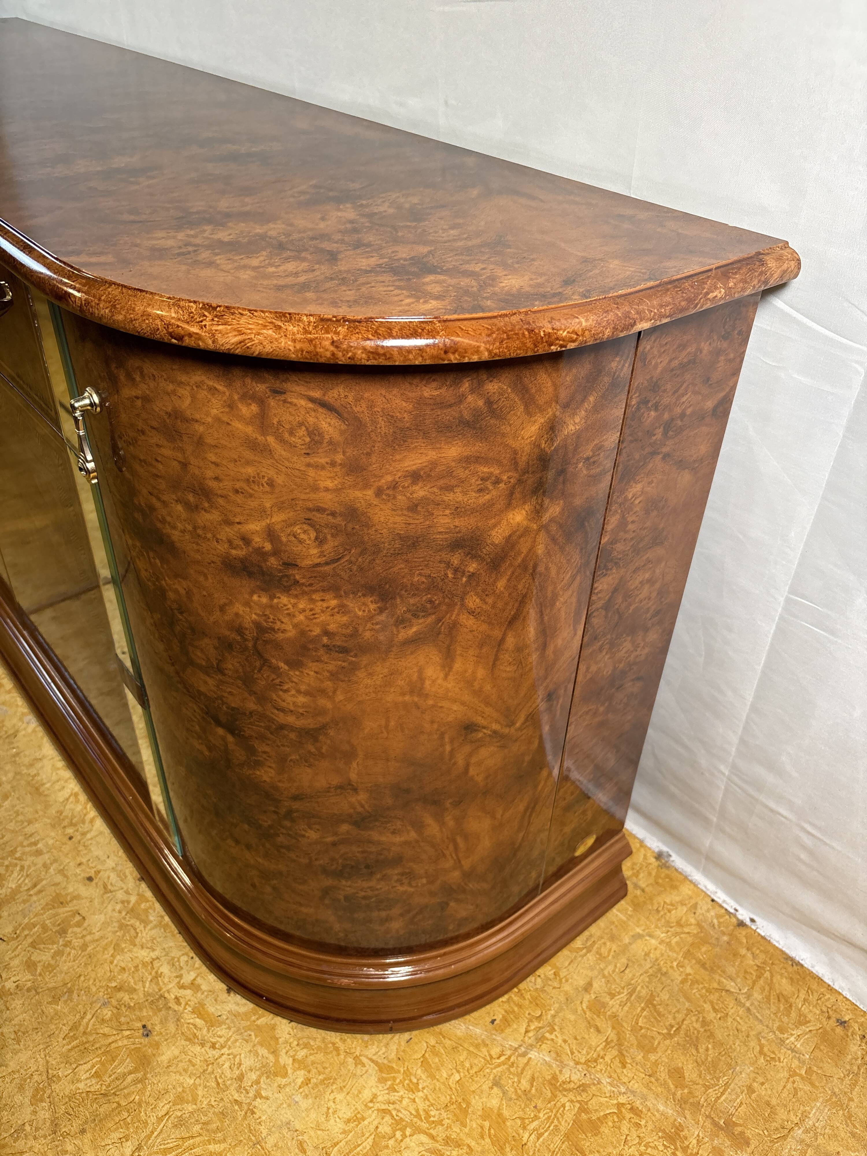 Buffet italien vintage des années 1980 – Effet noyer et miroir