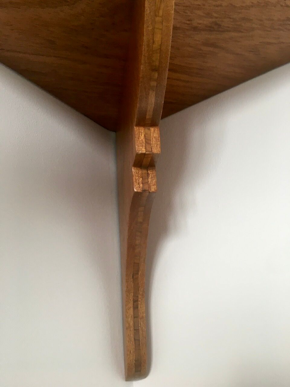 1950s corner shelves