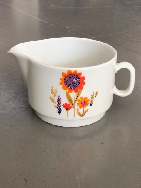 Porcelain coffee or tea set