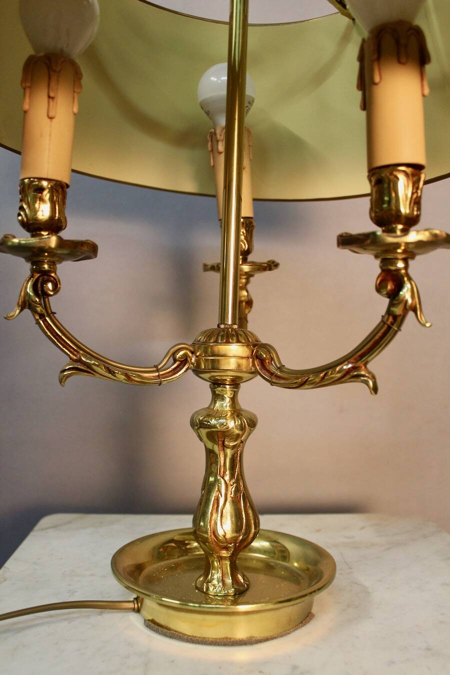 Empire style lamp with three lights