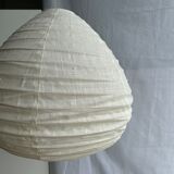 Suspension in rattan and natural japanese linen in the shape of a drop