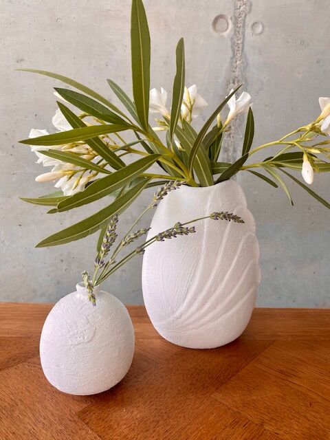 Bleached sandstone vase