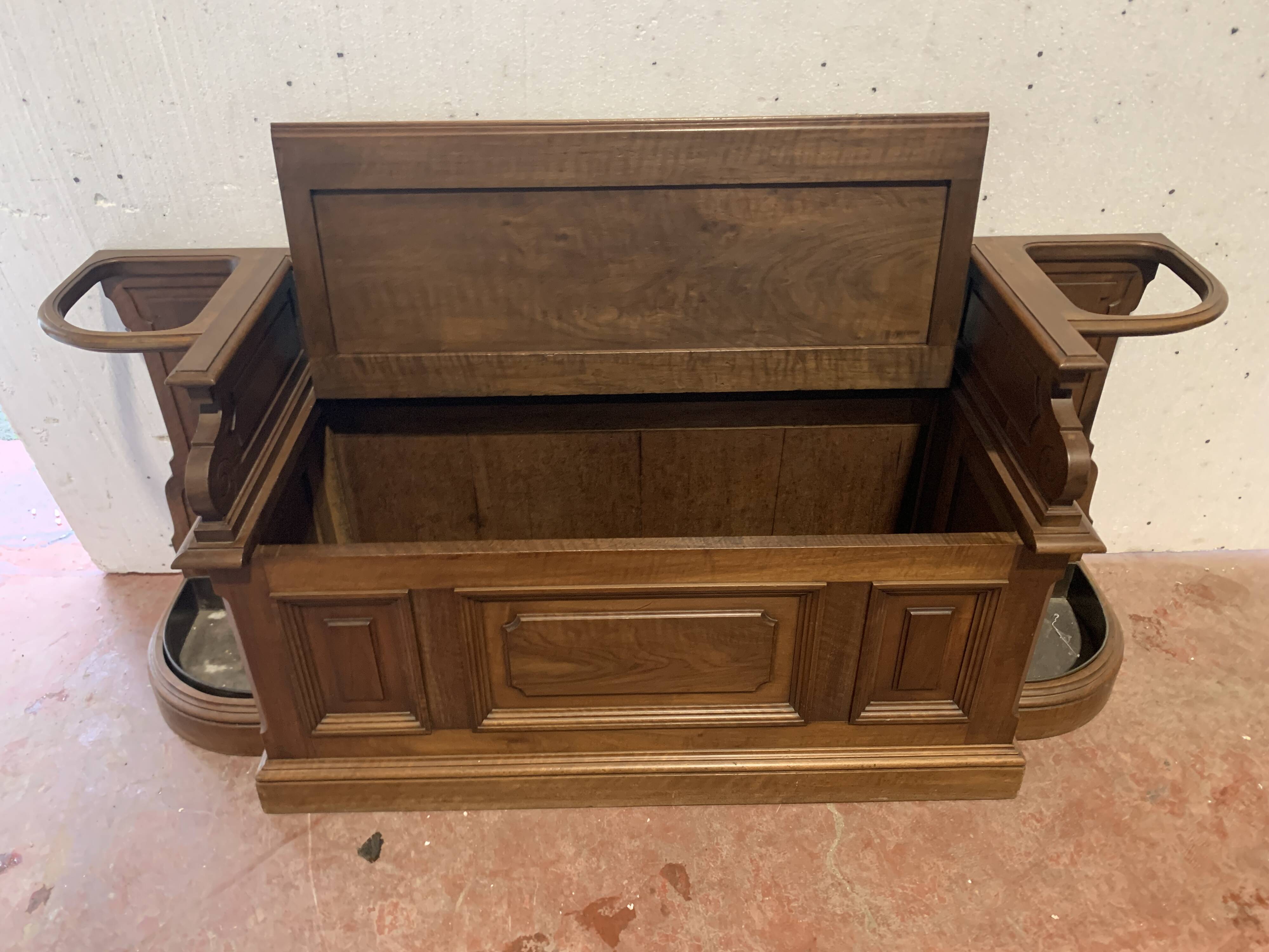 Banc coffre et porte parapluie pour hall d'entrée XX siècle