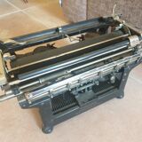 Underwood typewriter