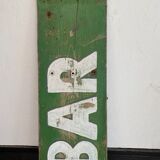 Sign "café/bar" old wooden