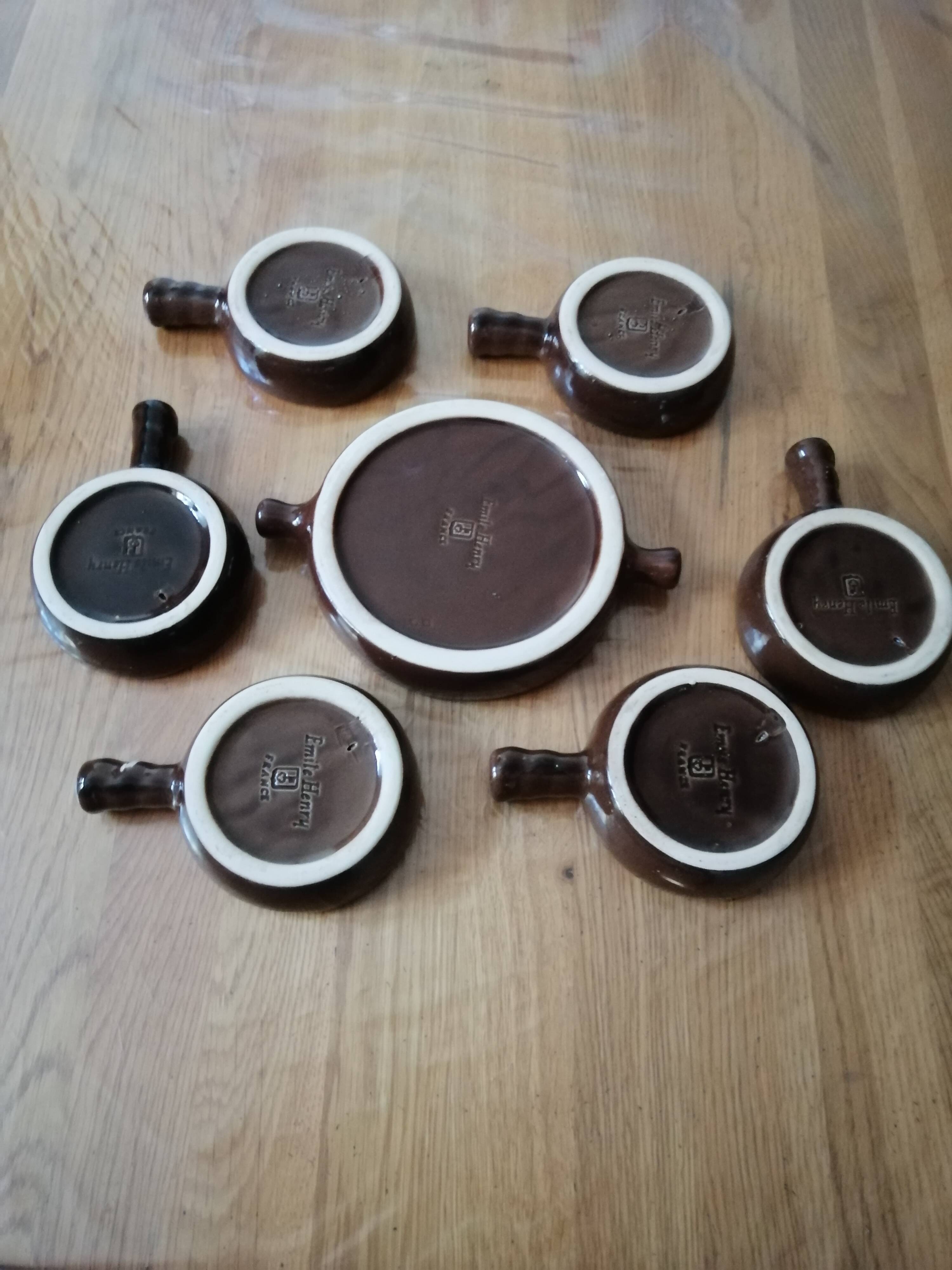 Service set of 7 ceramic snail pieces