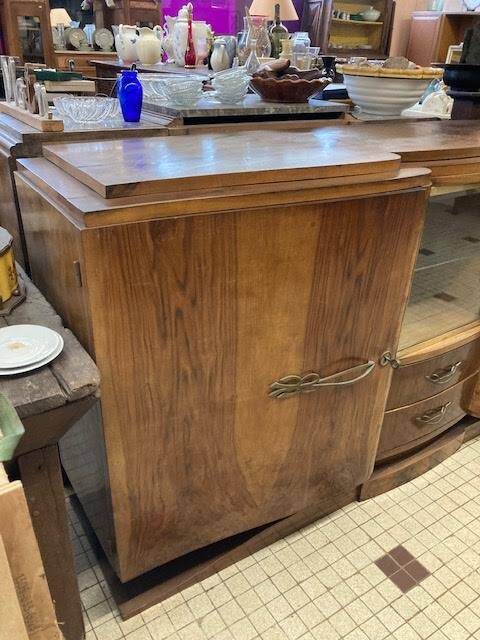 Art Deco 3-door, 2-drawer sideboard