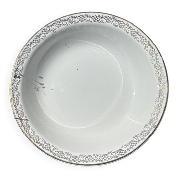 Plat rond creux