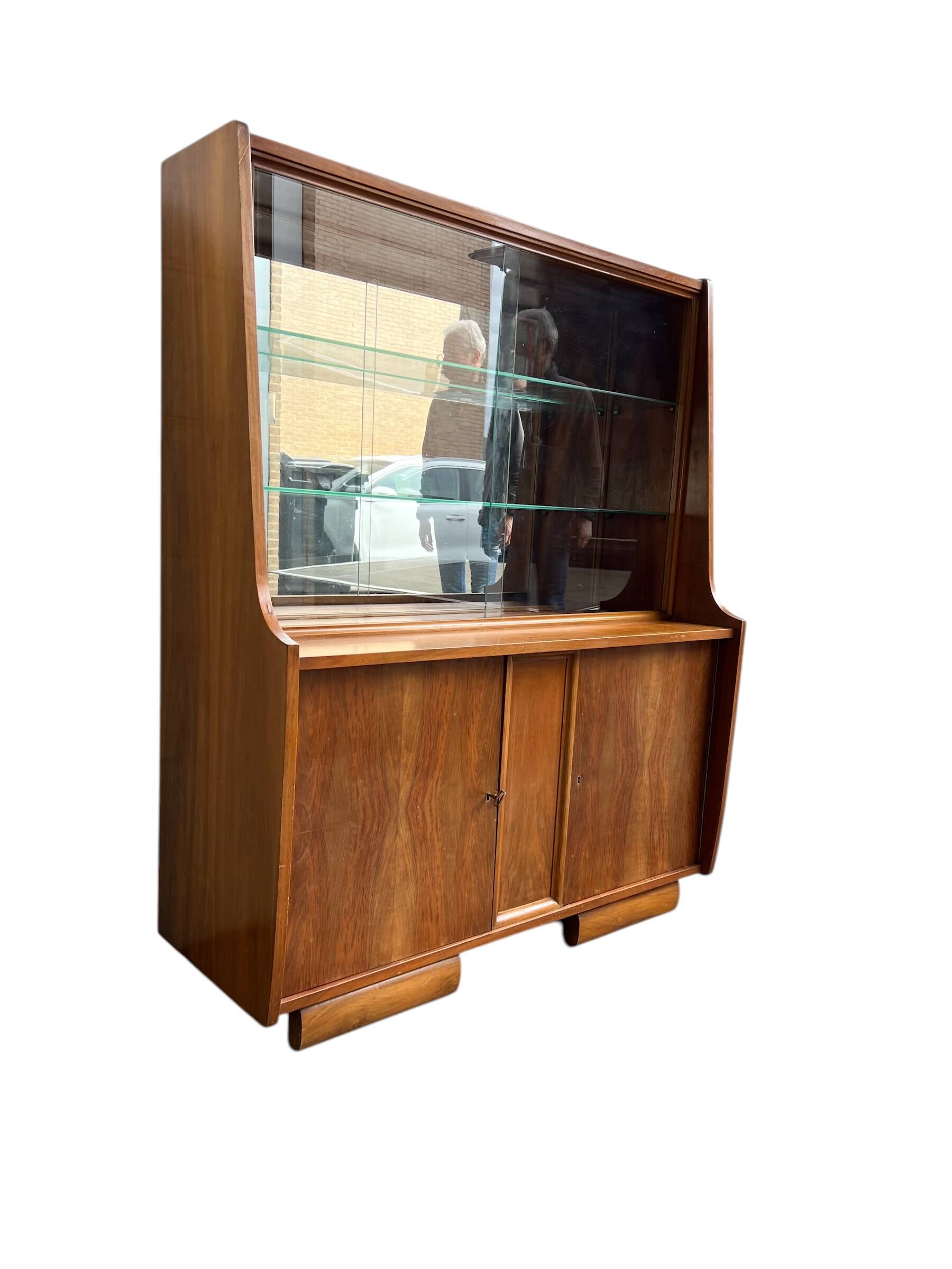 Display cabinet // vintage cabinet/shelf