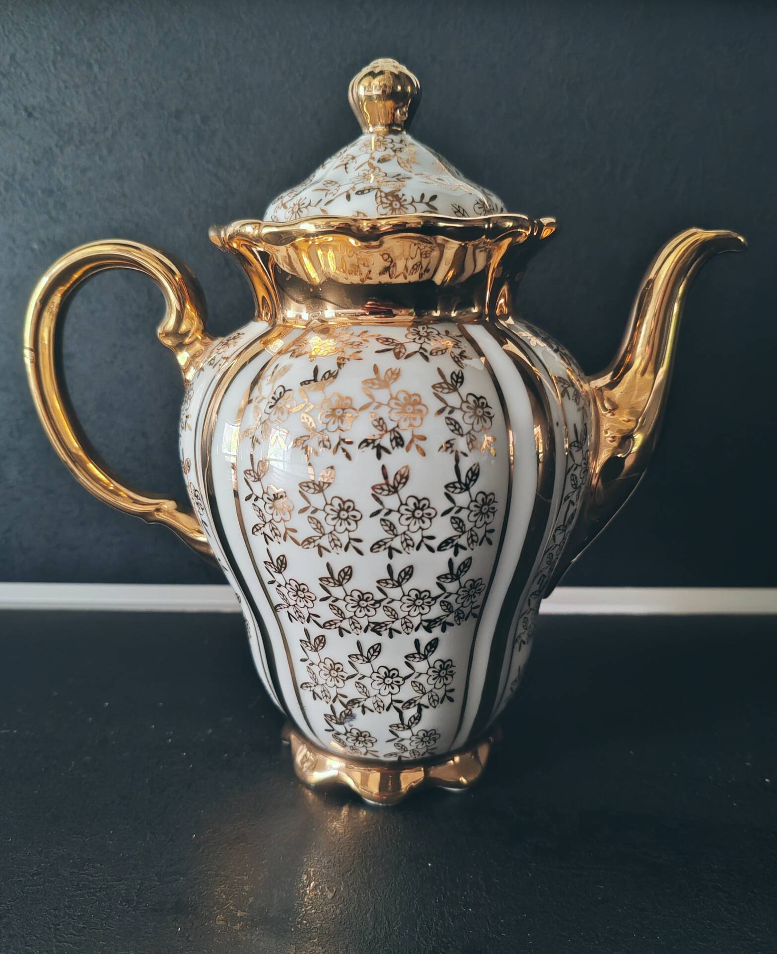 Antique Teapot in White and Gold Porcelain Baroque Style