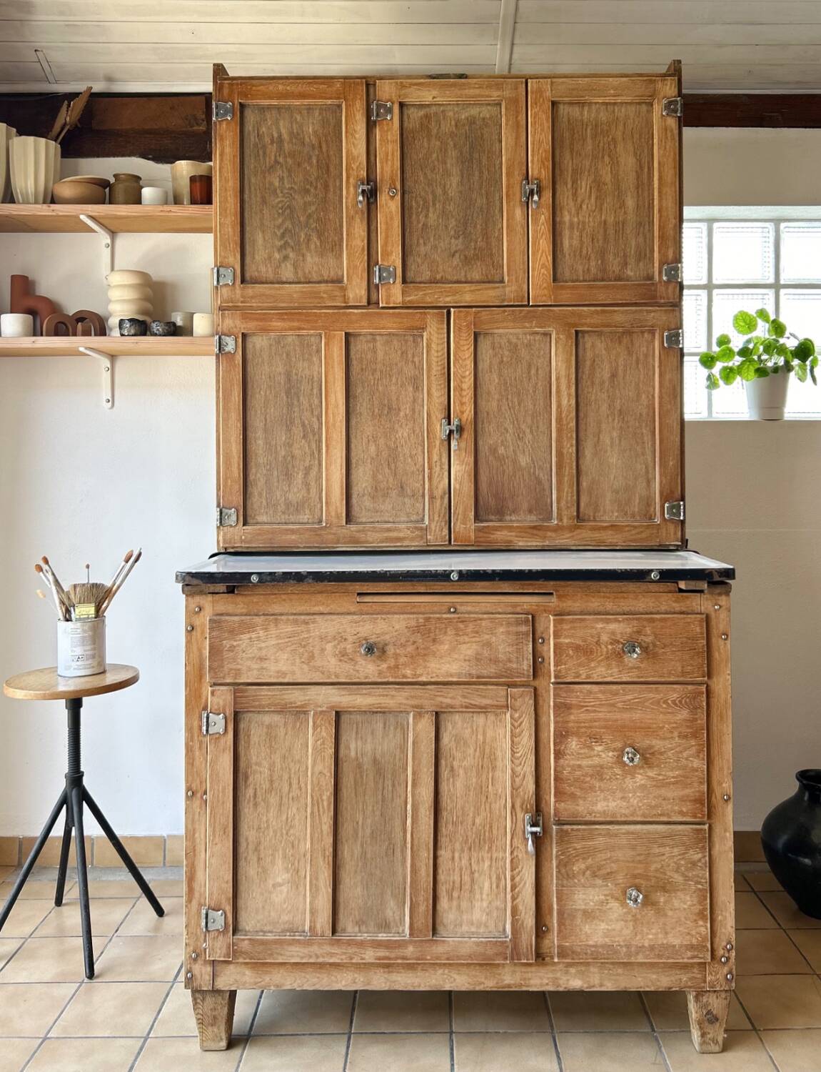 Cabinet furniture trade