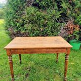 Brocante table