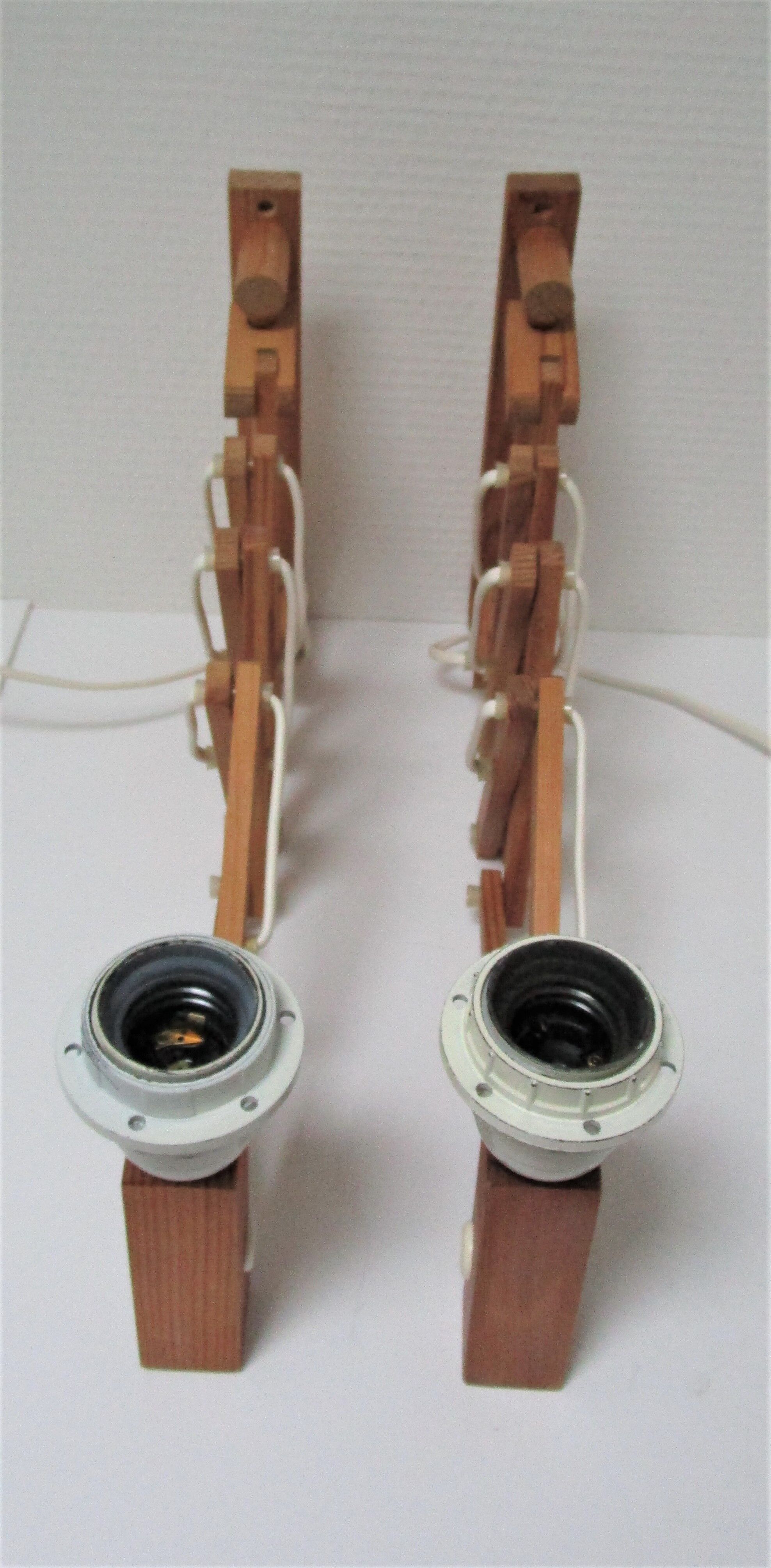 Paire d'appliques bois extensibles design scandinave vintage