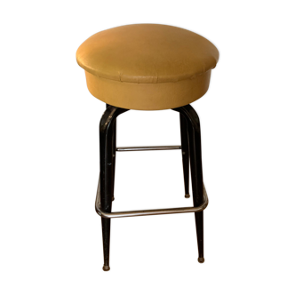 Bar stool