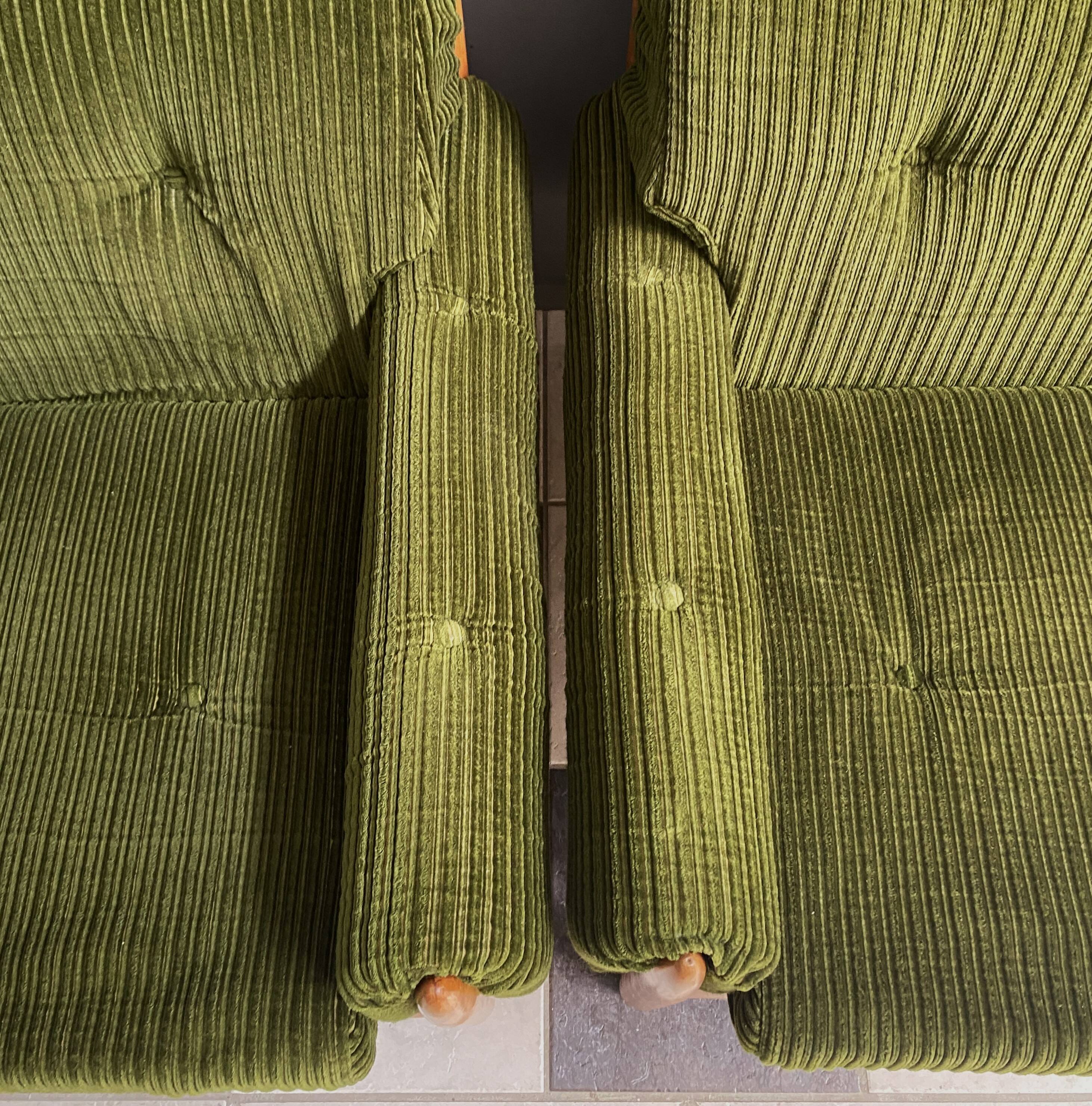 Set of 2 green relax chairs 1960s