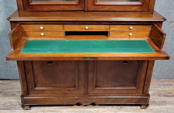 Cabinet-bibliothéque et secrétaire époque Louis Philippe en acajou