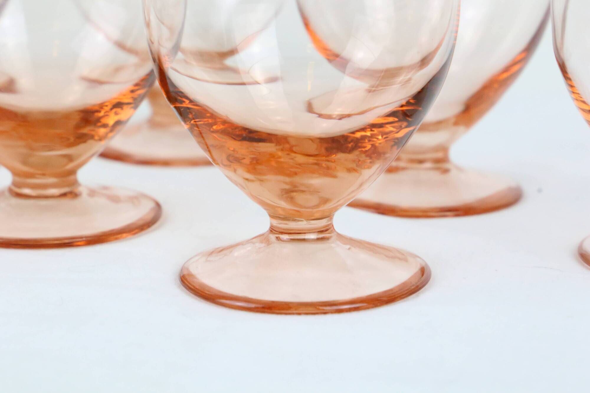 Set of 6 walking glasses in pink crystal, vintage, 1950, mid century