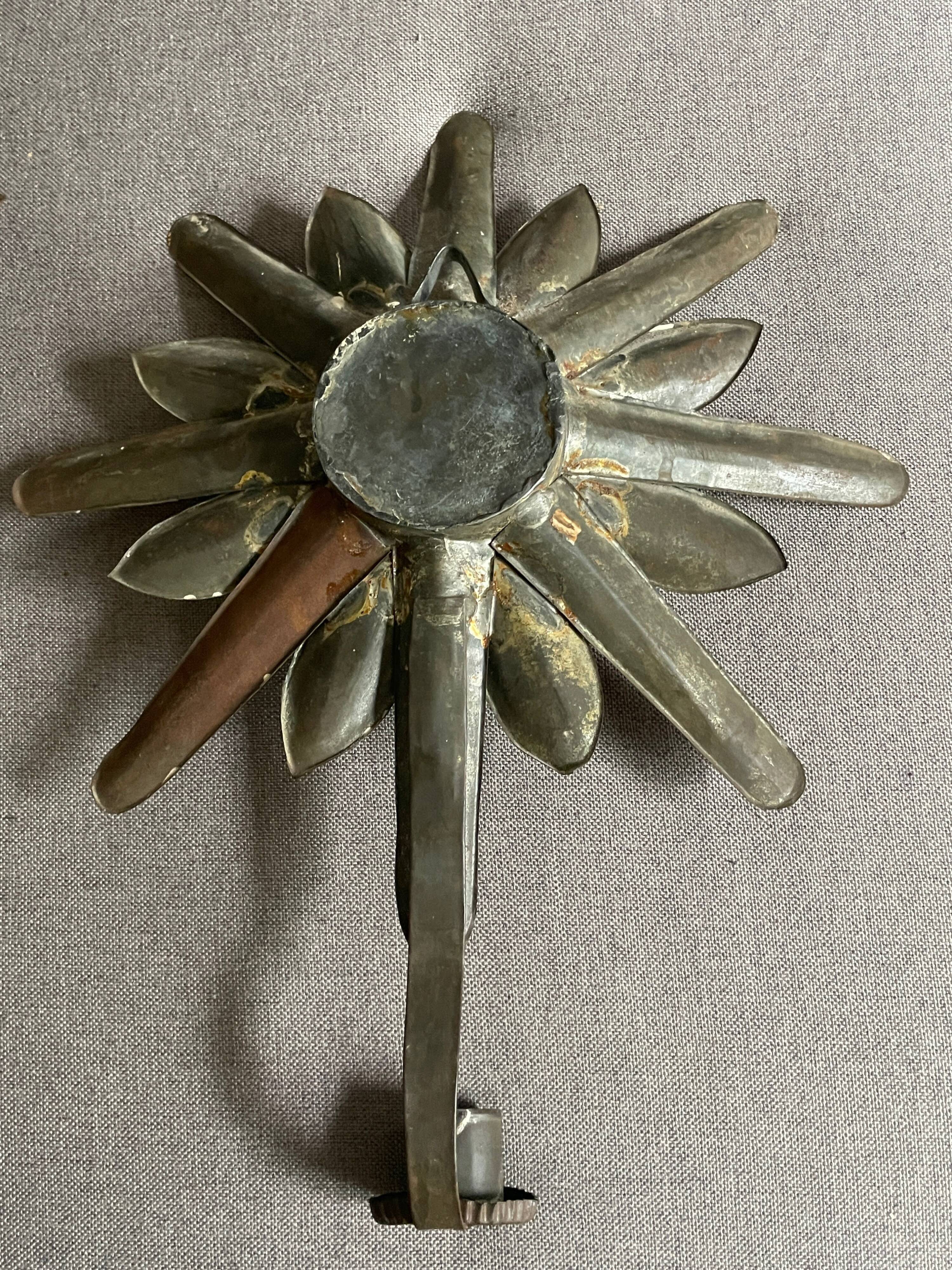 Paire d’appliques unique, fleurs métal 1960-70