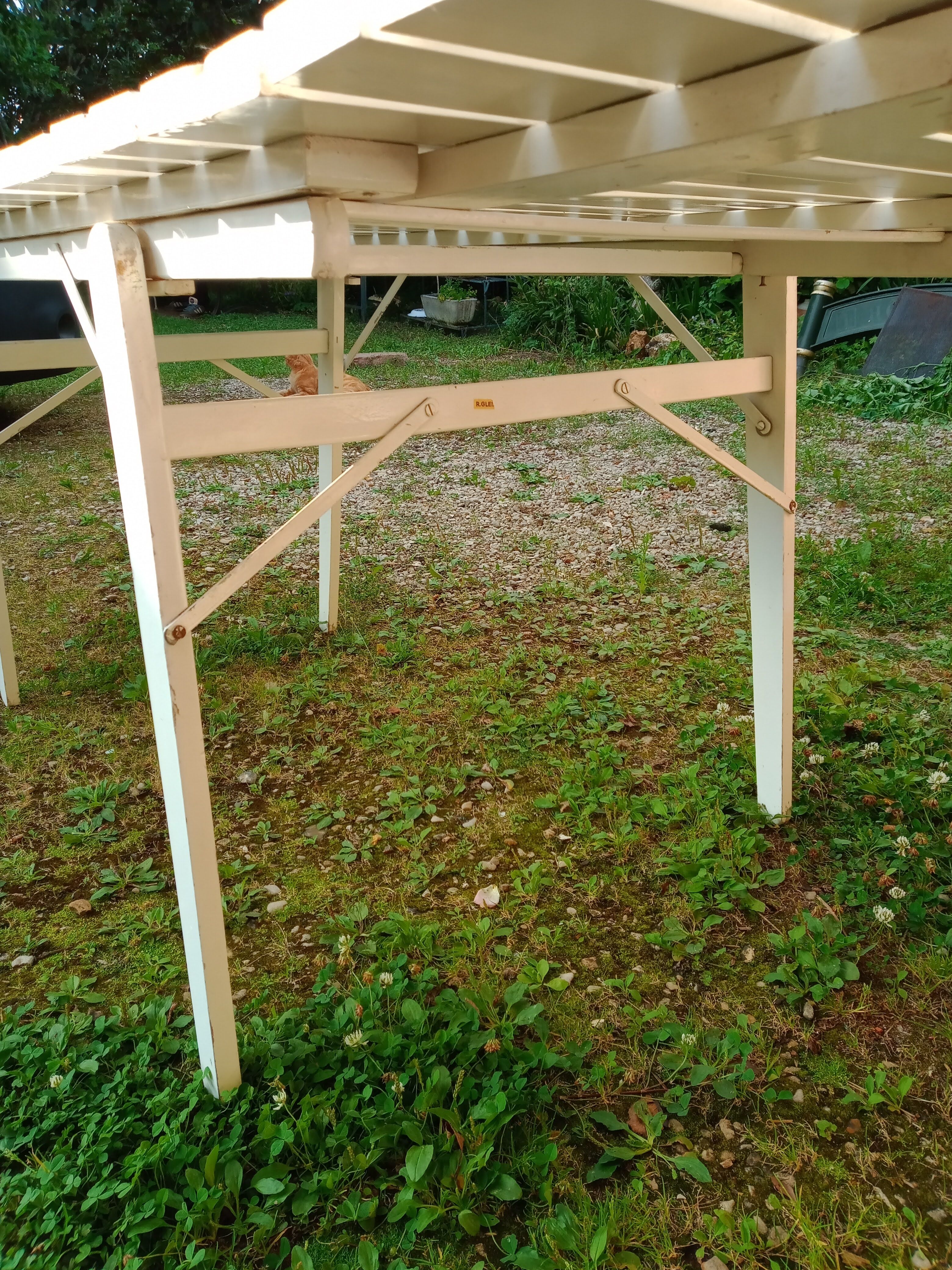 Vintage garden furniture R Gleizes in white painted wood