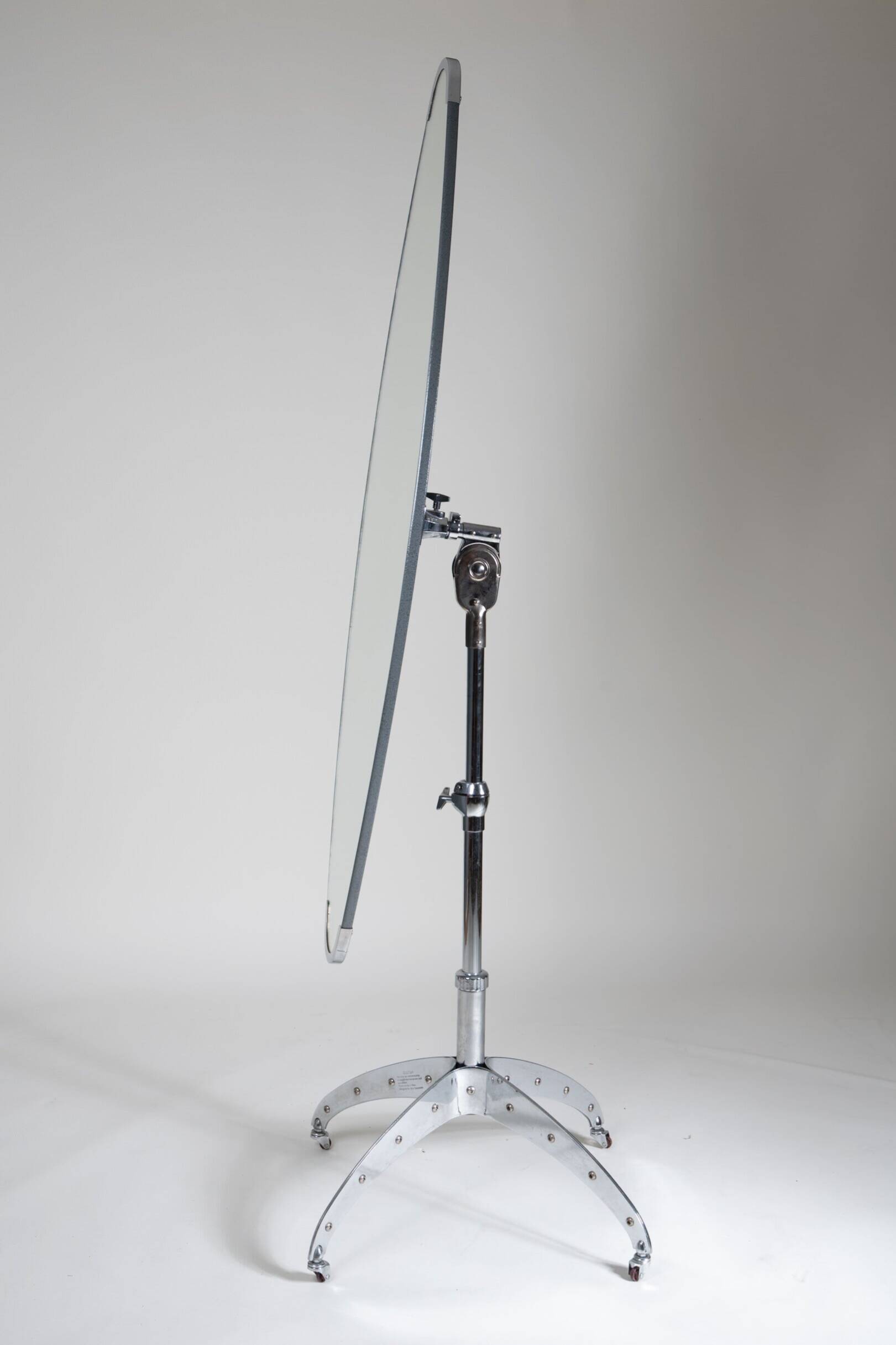 Miroir des années 80 par Yasuaki Sasamoto pour Li Qian, Japon en hammerite