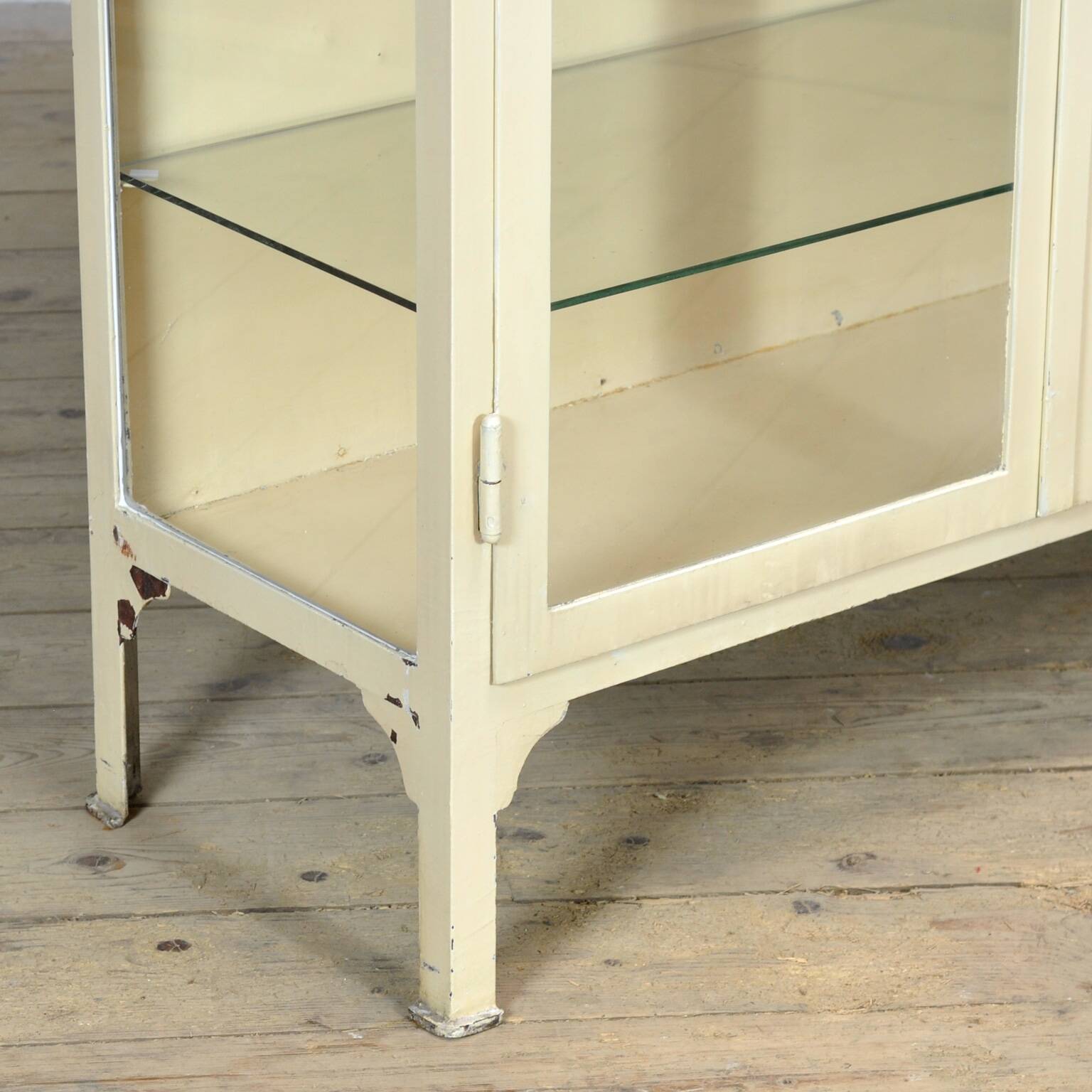 Iron medical cabinet, 1930s